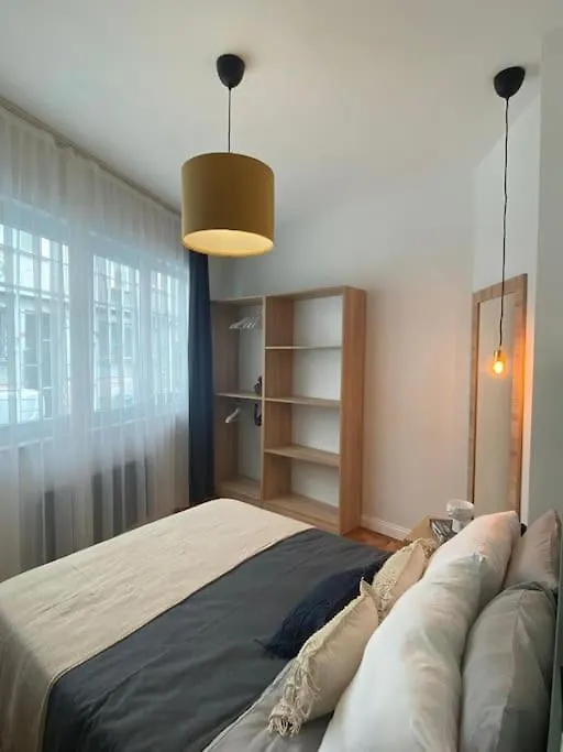 Stunning Apartment Near Metro - Degirmen 64 Istanbul